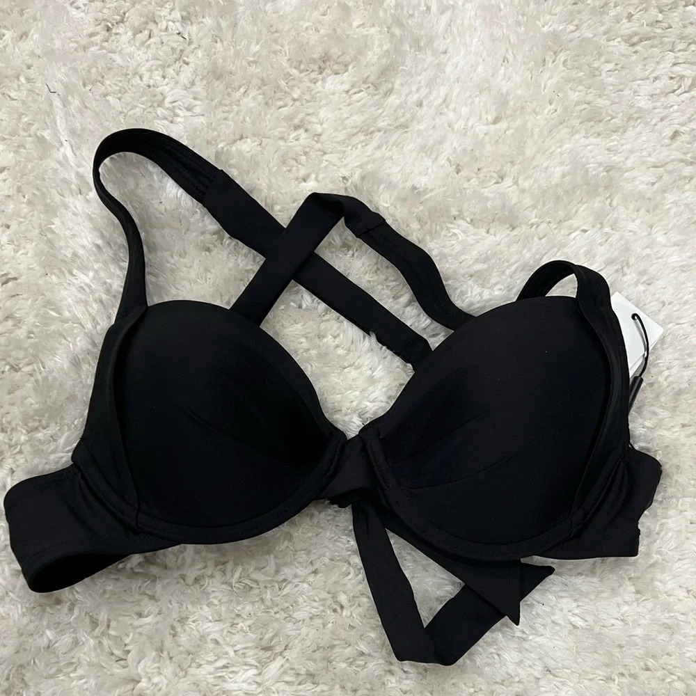 Calvin Klein Women's Pleated Convertible Underwire Bikini Top